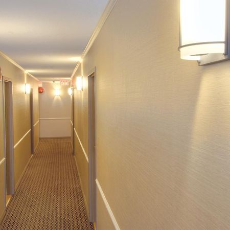 Robson Suites Ванкувер Экстерьер фото