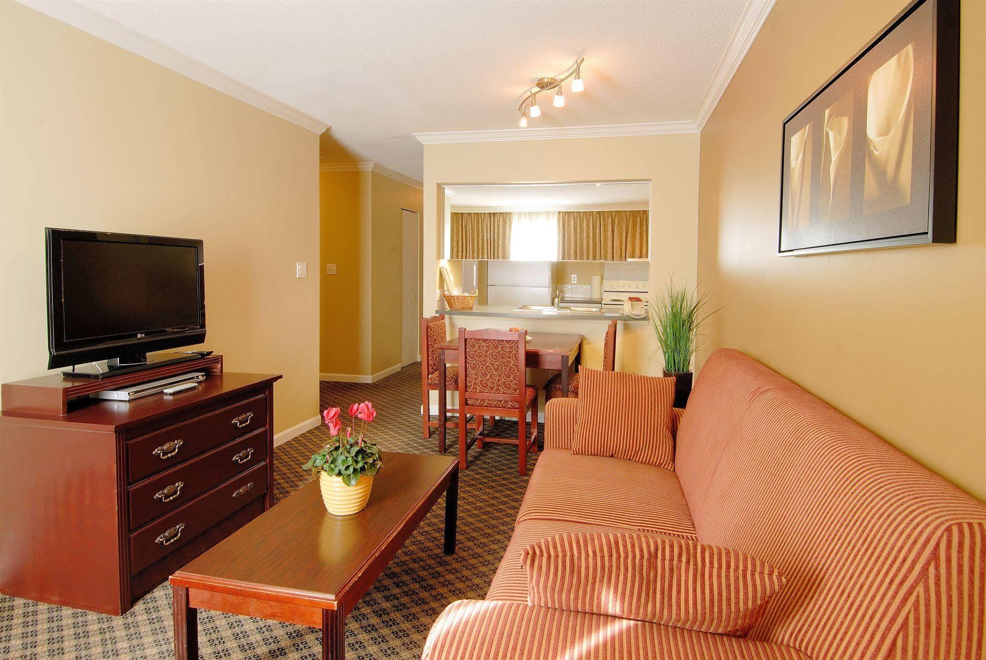 Robson Suites Ванкувер Экстерьер фото